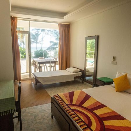 Amaya Beach Hotel Dikwella Kültér fotó