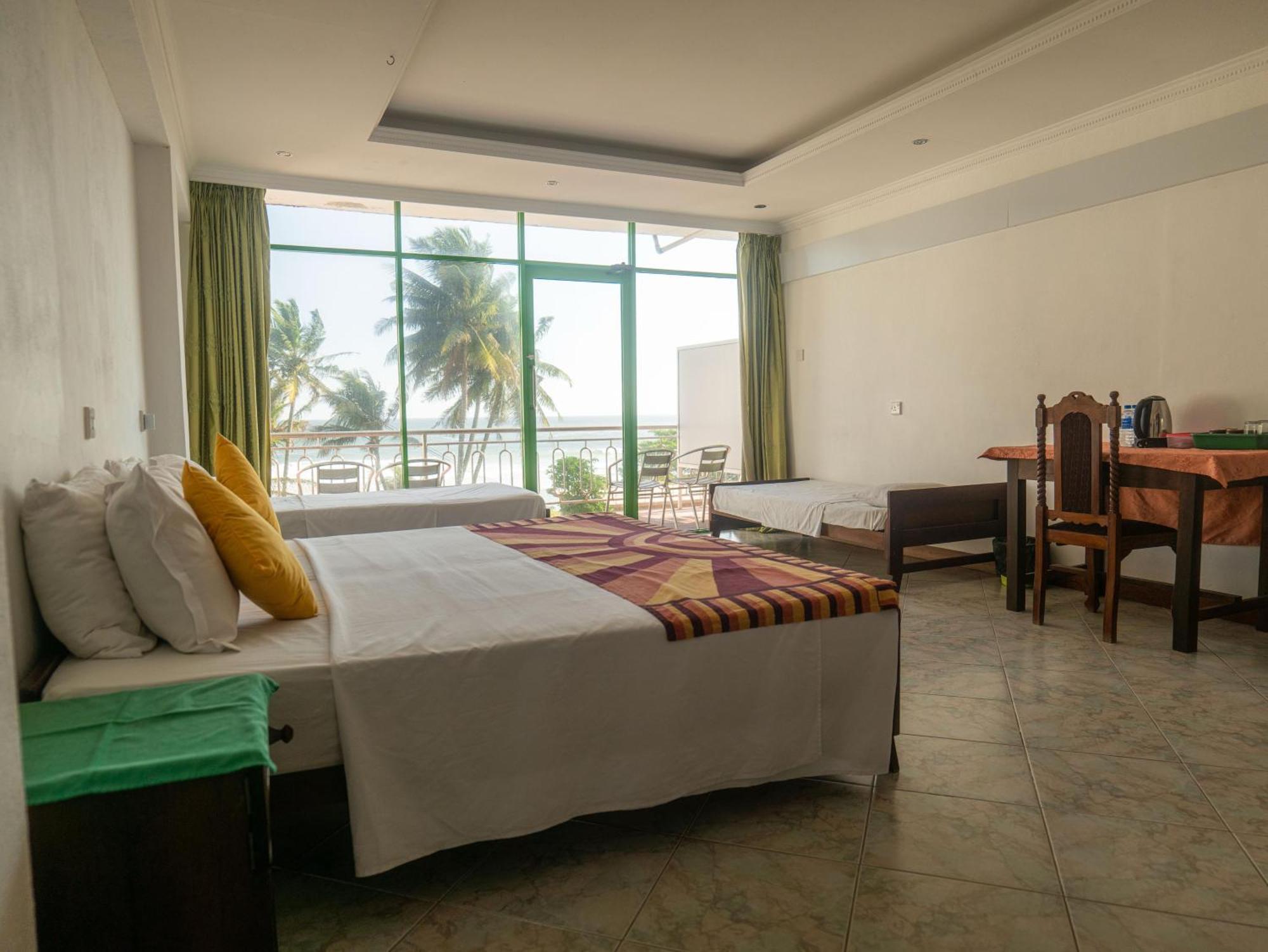 Amaya Beach Hotel Dikwella Kültér fotó